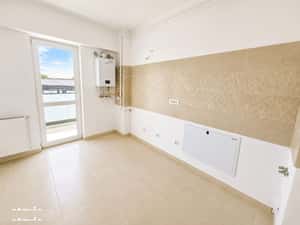 INTABULAT!Apartament cu 2 camere, decomandat, et. 3, 60mp — miniatura 3