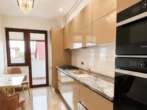 Direct proprietar, 2 camere mobilat utilat 79 mp cu parcare subterană — miniatura 5
