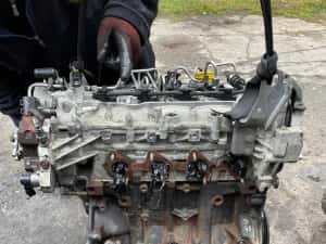 Motor Renault Trafic 2.0 Dci / Opel Vivaro 2.0 CDTI tip M9R Euro 4 — miniatura 2