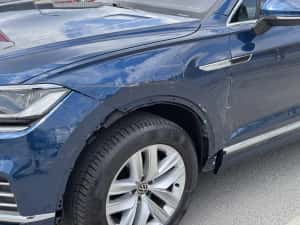 VW Touareg V6 3.0 TDI 2022 usor avariat — miniatura 7