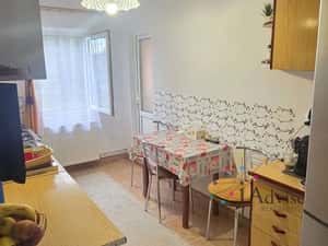 Apartament 3 camere, 2 bai, 2 beciuri, balcon mare, 2 locuri de parcar — miniatura 6
