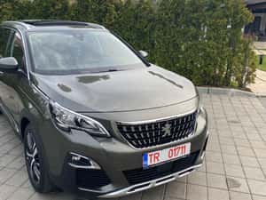 Peugeot 5008 Allure 130 cp — miniatura 3