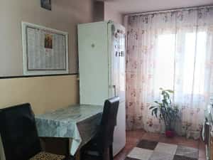 se vinde apartament 2 camere  — miniatura 4