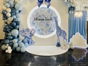 Aranjamente și Decoratiuni Florale/Baloane Botez&Majorat de Închiriat — miniatura 9