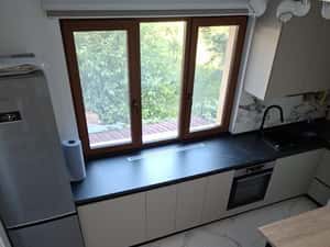 Inchiriez 2 camere zona iulius mall — miniatura 4