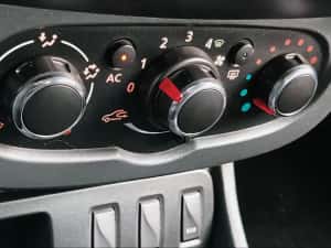 Dacia Duster/1.5 dci/ 110 HP/ Navigație/Piele/Climă — miniatura 8