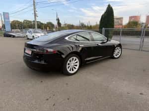 Tesla S Dual Motor ,garantie baterie ,RAR efectuat, TVA deductibil — miniatura 6