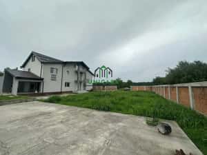 Casă de vânzare în Comuna Băbeni — miniatura 1