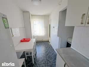 Inchiriez apartament 2 camere, Tg. Mures, Tudor — miniatura 5