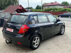 Kia ceed 1.6 crdi — miniatura 6