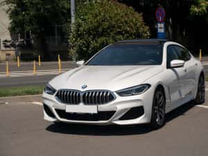 BMW seria 8 3,0x drive 2020 — miniatura 4