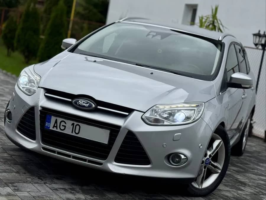 Ford Focus mkIII Titanium X — fotografie 1 din 10