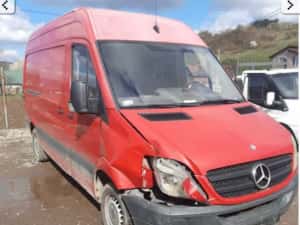 Dezmembrez Mercedes Sprinter W906 2.2 euro 4 om646 2148cmc 65kw — miniatura 2