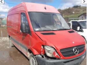 Dezmembrez Mercedes Sprinter W906 2.2 euro 4 om646 2148cmc 65kw — miniatura 9