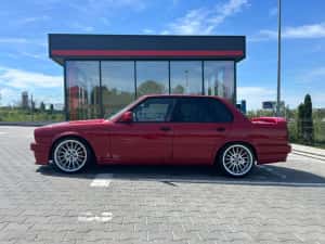 Vând sau schimb bmw e30