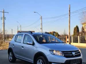 Dacia Sandero Stepway/ 2015/ benzina — miniatura 9