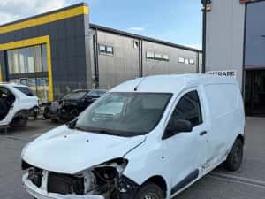 Dezmembram Dacia Dokker 1.5 diesel din 2019 — miniatura 6
