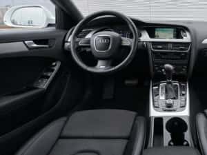 Vand Audi A4 B8 2010 automata 2.0TDI SLine inmatriculata RO LED urgent — miniatura 3