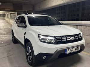 Vand Dacia Duster 2x4 ( CUTIE VITEZE MAI LUNGA)