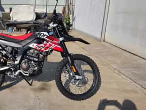 Aprilia RX 125 enduro A1 motocicleta ca noua — miniatura 1