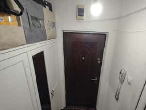 Proprietar închiriez garsonieră 1 minut Metrou Lujerului — miniatura 4