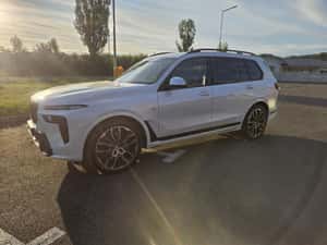 BMW X7 Automată 352 HP Diesel — miniatura 5