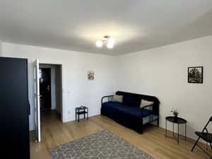 Garsoniera de inchiriat Piata Progresul, Eroii Revolutiei — miniatura 1