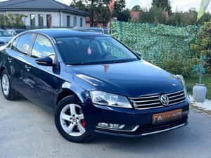 Volkswagen Tiguan Manuală 140 HP Diesel — miniatura 6