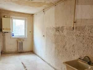 Apartament cu 3 camere, 72 mp, etaj 1, ideal pentru renovare - Simeria — miniatura 5