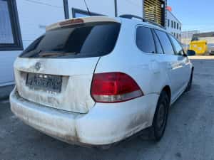 Dezmembrez / Dezmembrari / Piese / Accesorii Vw golf 5 break 2008 alb 1.9 BLS volan stanga — miniatura 4