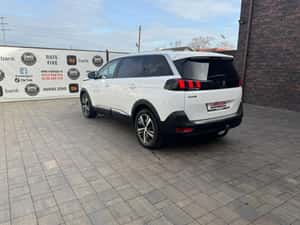 Peugeot 5008 - 2018, diesel, automat, 256.831 km — miniatura 6