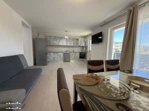 De inchiriat Apartament Bloc Nou/2 Camere/Balcon/Parcare — miniatura 2