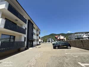 De inchiriat Apartament Bloc Nou/2 Camere/Balcon/Parcare — miniatura 3