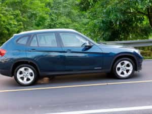 bmw x1 xdrive 2.0D 4x4 — miniatura 2