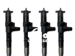 injector kubota b1550e b1750d b1750e b2150d b20 b6100d + piese — miniatura 2