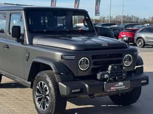 BAW 212 - SUV robust cu tracțiune integrată