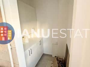 Timpuri Noi 15` Metrou Nerva Traian Octavian Goga 2 Bai PetFriendly — miniatura 5