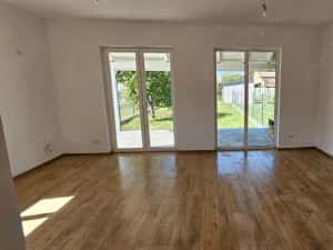 Duplex Deosebit 4 Camere Cu Toate Utilitățile Mosnita Nouă Lidl