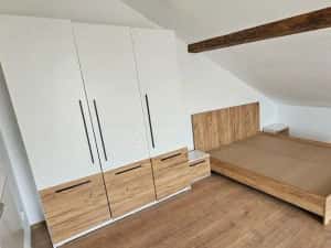Duplex Deosebit 4 Camere Cu Toate Utilitățile Mosnita Nouă Lidl — miniatura 5
