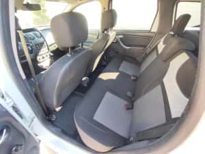 Dacia Duster Prestige 1.5Diesel 4x4 2018 Navigație Numere Valabile — miniatura 6