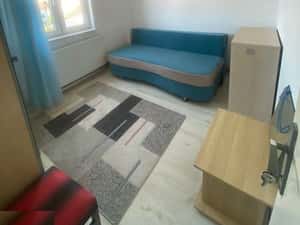 Inchiriez apartament 3 camere