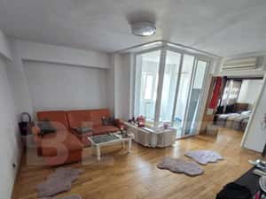 Apartament 3 camere, semidecomandat, 95 mp, zona Republicii — miniatura 4