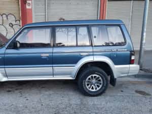 Mitsubishi Pajero mk2 1991 — miniatura 2