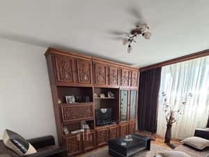 Apartament 2 camere decomandat Alexandru Obregia / Turnu Magurele — miniatura 3