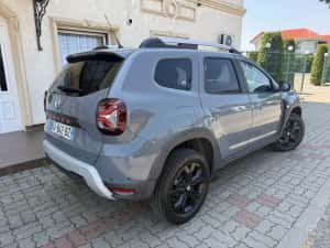 Dacia Duster 4x4 disel EXTREME camera 360 climatronic navi jenti — miniatura 5