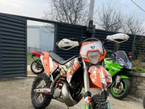 Enduro KTM Exc 200 2t an 2010 gasgas beta — miniatura 9