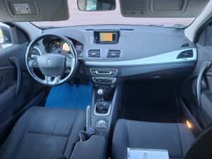 Renault Megane 3-an 2013-1.5 Dci110-6+1 trepte-navi-euro 5-parc auto-rate Tbi-nr rosii — miniatura 3