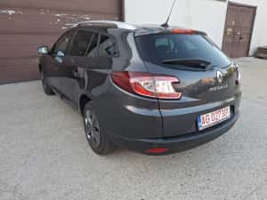 Renault Megane 3-an 2013-1.5 Dci110-6+1 trepte-navi-euro 5-parc auto-rate Tbi-nr rosii — miniatura 7