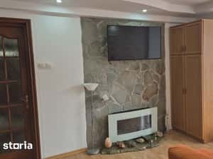Apartament 2 camere decomandat centru et 1 utilat mobilat — miniatura 4
