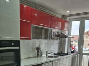 Apartament 2 camere decomandat centru et 1 utilat mobilat — miniatura 5